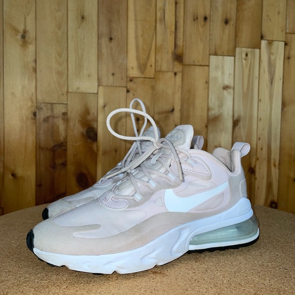 Nike Air Max 270 - Picture 3 of 7